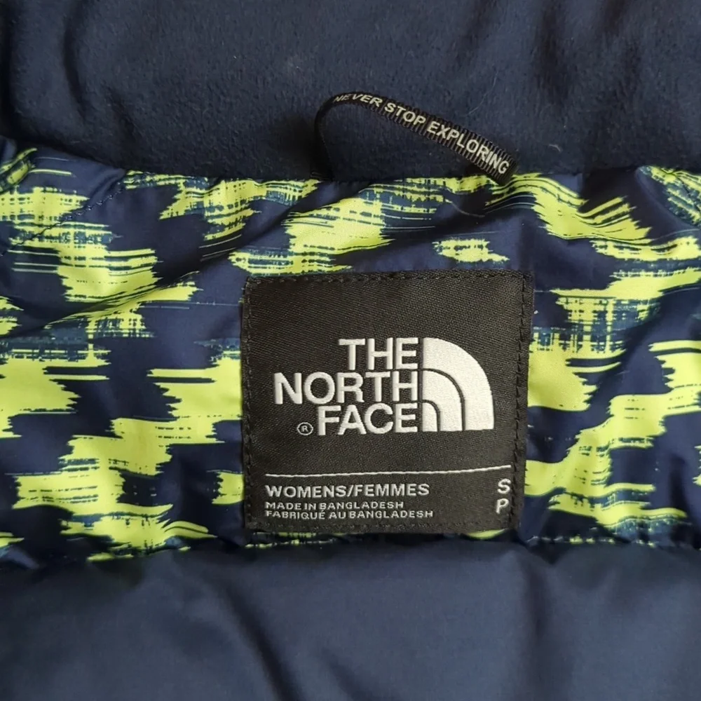 He North Face vest women's size Small - Picture 4 of 5